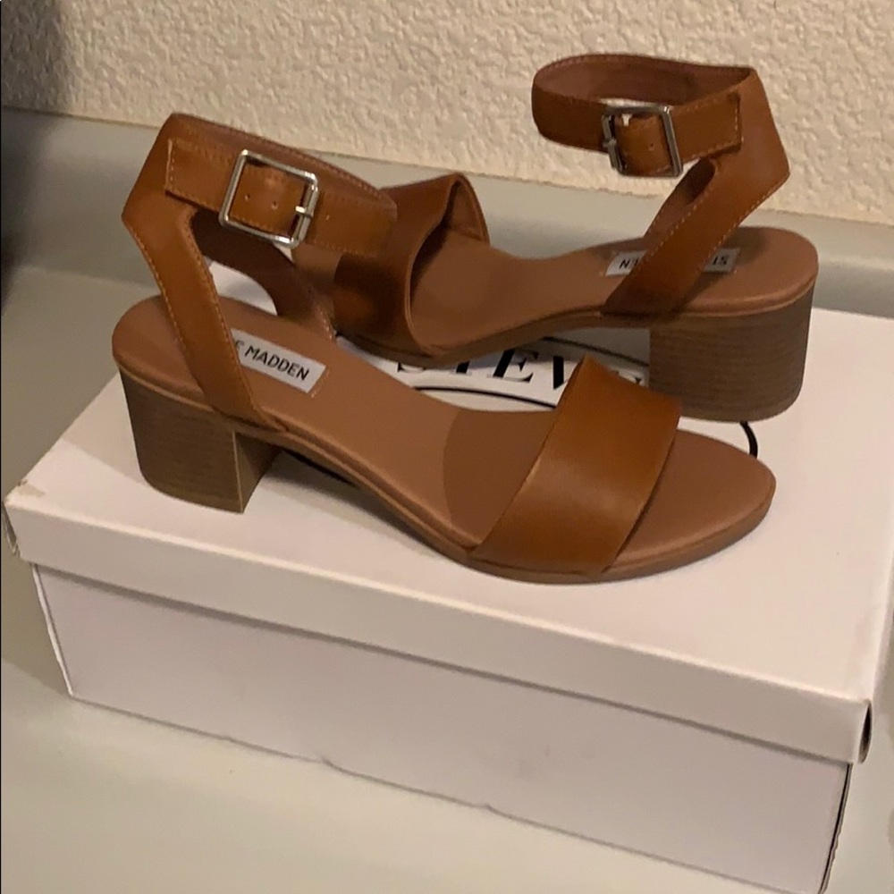 Steve Madden Kemmy Heels